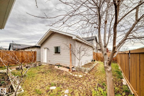 2033 Cavanagh Drive, Edmonton, AB - Outdoor