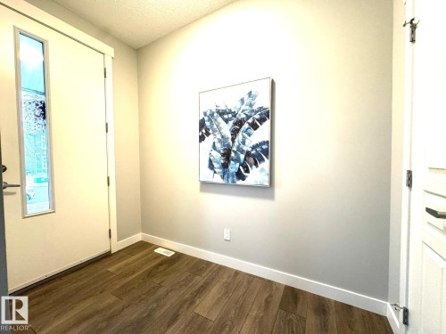 2033 Cavanagh Drive, Edmonton, AB - Indoor Photo Showing Other Room