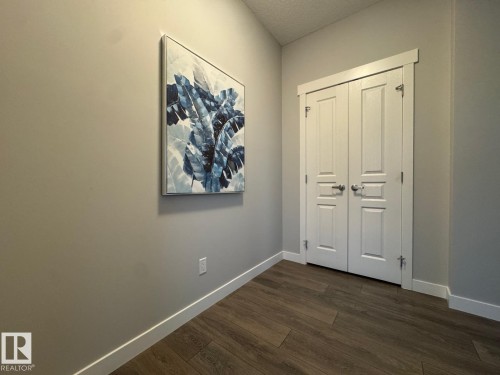 2033 Cavanagh Drive, Edmonton, AB - Indoor Photo Showing Other Room