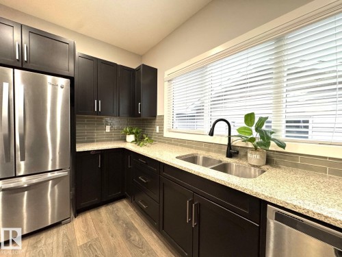 2033 Cavanagh Drive, Edmonton, AB - Indoor Photo Showing Kitchen With Double Sink