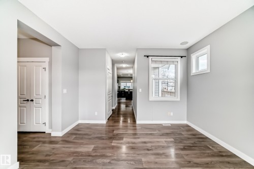 2033 Cavanagh Drive, Edmonton, AB - Indoor Photo Showing Other Room