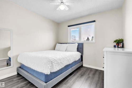 4912 59 Street, Cold Lake, AB - Indoor Photo Showing Bedroom