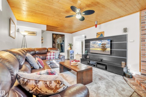 4912 59 Street, Cold Lake, AB - Indoor Photo Showing Living Room