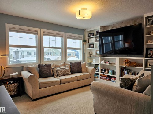 122 Joyal Way, St. Albert, AB - Indoor Photo Showing Living Room