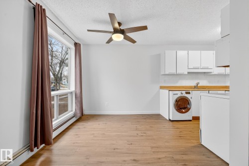 204 10829 117 Street, Edmonton, AB - Indoor Photo Showing Kitchen