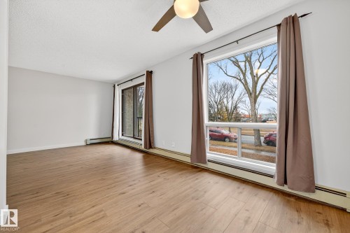 204 10829 117 Street, Edmonton, AB - Indoor Photo Showing Other Room