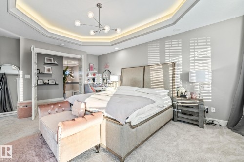 4210 Veterans Way, Edmonton, AB - Indoor Photo Showing Bedroom