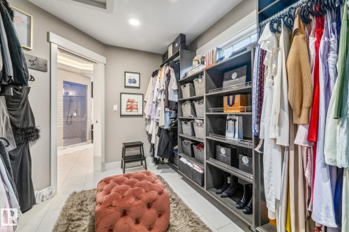 4210 Veterans Way, Edmonton, AB - Indoor