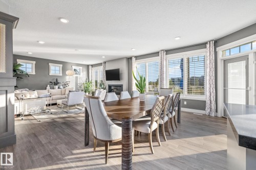 4210 Veterans Way, Edmonton, AB - Indoor Photo Showing Dining Room