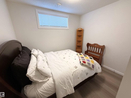 22114 81A Avenue, Edmonton, AB - Indoor Photo Showing Bedroom