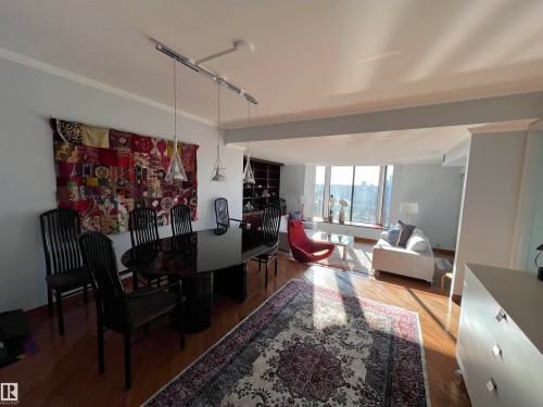 904 11503 100 Avenue, Edmonton, AB - Indoor