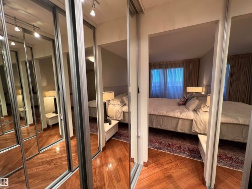 904 11503 100 Avenue, Edmonton, AB - Indoor Photo Showing Bedroom