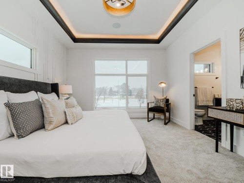 Edmonton, AB - Indoor Photo Showing Bedroom