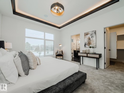 Edmonton, AB - Indoor Photo Showing Bedroom