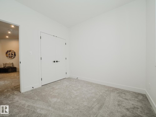 Edmonton, AB - Indoor Photo Showing Other Room