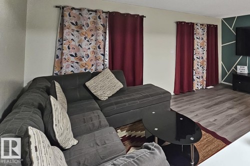 5531 163 Avenue, Edmonton, AB - Indoor