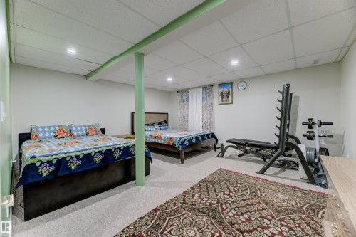 5531 163 Avenue, Edmonton, AB - Indoor Photo Showing Gym Room