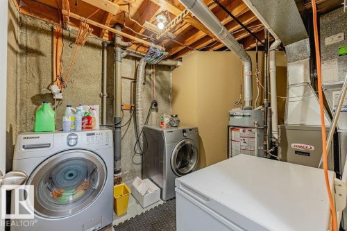 1 8005 144 Avenue, Edmonton, AB - Indoor Photo Showing Laundry Room