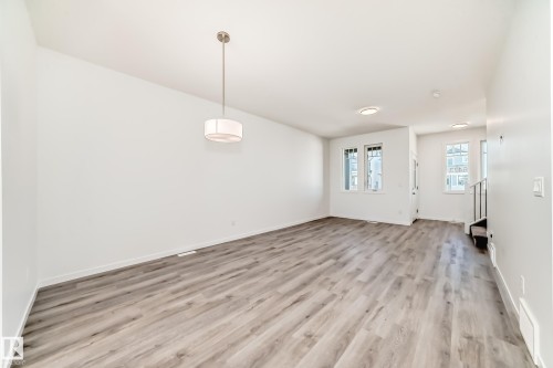 6423 63 Street, Beaumont, AB - Indoor Photo Showing Other Room