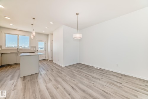 6423 63 Street, Beaumont, AB - Indoor Photo Showing Kitchen