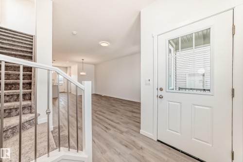 6423 63 Street, Beaumont, AB - Indoor Photo Showing Other Room