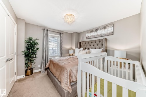 2012 200 Street, Edmonton, AB - Indoor Photo Showing Bedroom