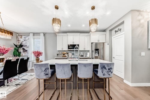 2012 200 Street, Edmonton, AB - Indoor