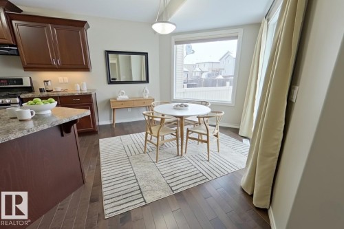 1117 59A Street, Edmonton, AB - Indoor Photo Showing Kitchen