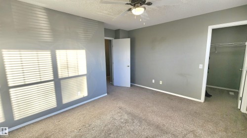 5063 Stanton Drive, Edmonton, AB - Indoor Photo Showing Other Room