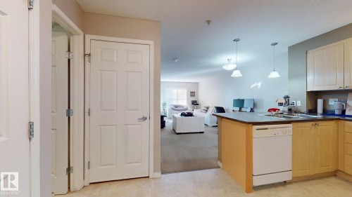 313 636 Mcallister Loop, Edmonton, AB - Indoor Photo Showing Kitchen With Double Sink