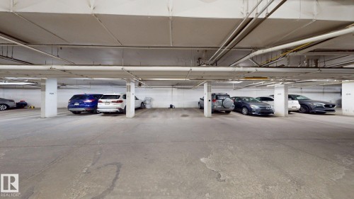 313 636 Mcallister Loop, Edmonton, AB - Indoor Photo Showing Garage