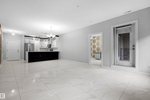 105 160 Magrath Road Nw, Edmonton, AB - Indoor Photo Showing Other Room