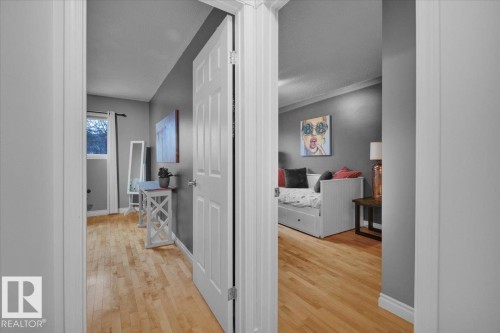 1144 Wedgewood Boulevard, Edmonton, AB - Indoor Photo Showing Other Room