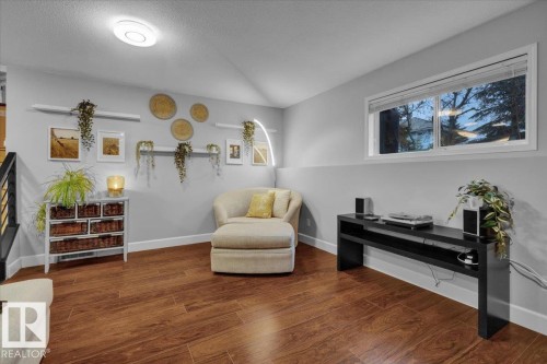 1144 Wedgewood Boulevard, Edmonton, AB - Indoor