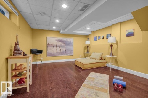 1144 Wedgewood Boulevard, Edmonton, AB - Indoor