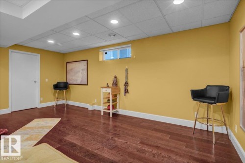 1144 Wedgewood Boulevard, Edmonton, AB - Indoor