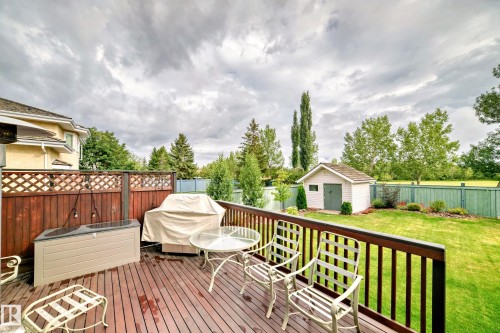 946 Wallbridge Place, Edmonton, AB - Outdoor With Exterior