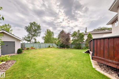 946 Wallbridge Place, Edmonton, AB - Outdoor