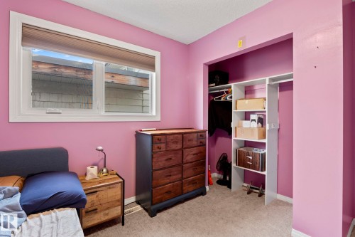 4828 17 Ave, Edmonton, AB - Indoor Photo Showing Other Room