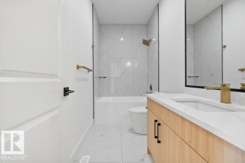 230 Linden Loop, Leduc, AB - Indoor Photo Showing Bathroom