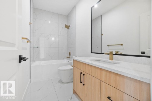 230 Linden Loop, Leduc, AB - Indoor Photo Showing Bathroom