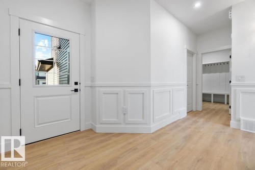 230 Linden Loop, Leduc, AB - Indoor Photo Showing Other Room