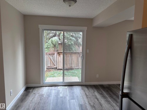 3313 138 Avenue, Edmonton, AB - Indoor Photo Showing Other Room