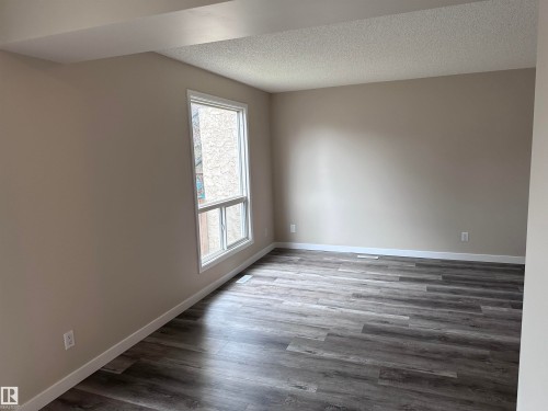 3313 138 Avenue, Edmonton, AB - Indoor Photo Showing Other Room