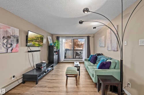 202 11040 82 Street, Edmonton, AB - Indoor