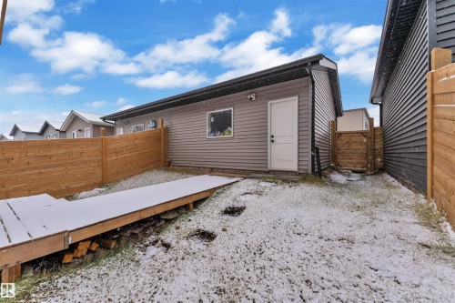 217 Charlesworth Drive, Edmonton, AB - Outdoor With Exterior