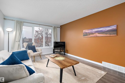 4317 44 Street, Beaumont, AB - Indoor Photo Showing Living Room