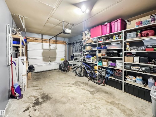 26 10909 106 Street, Edmonton, AB - Indoor Photo Showing Garage