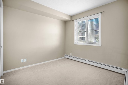 216 3315 James Mowatt Trail, Edmonton, AB - Indoor Photo Showing Other Room