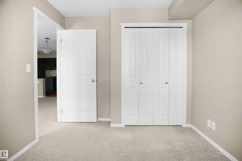 216 3315 James Mowatt Trail, Edmonton, AB - Indoor